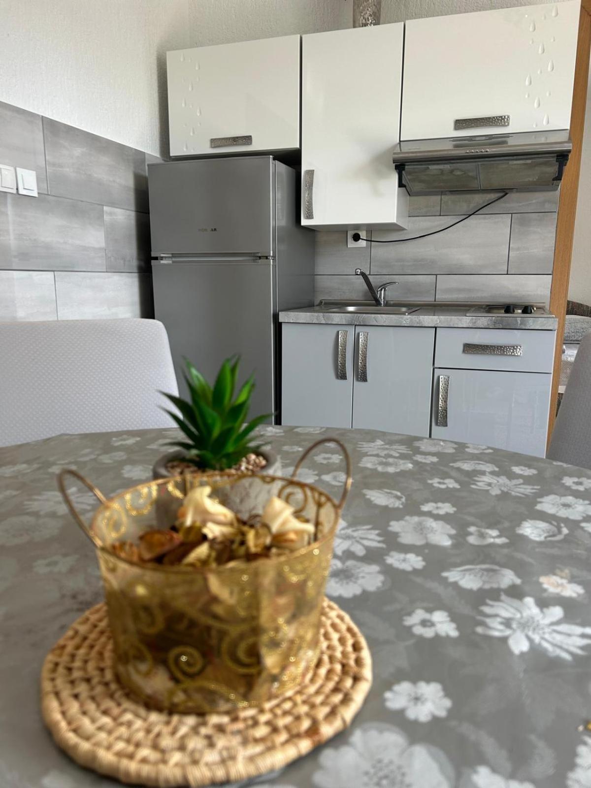 Apartmani Grgic Trogir Exterior foto
