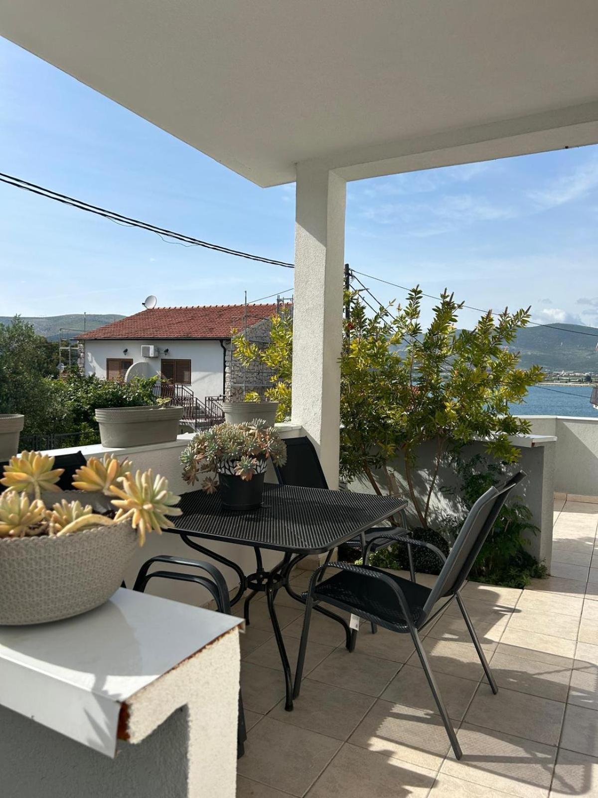 Apartmani Grgic Trogir Exterior foto