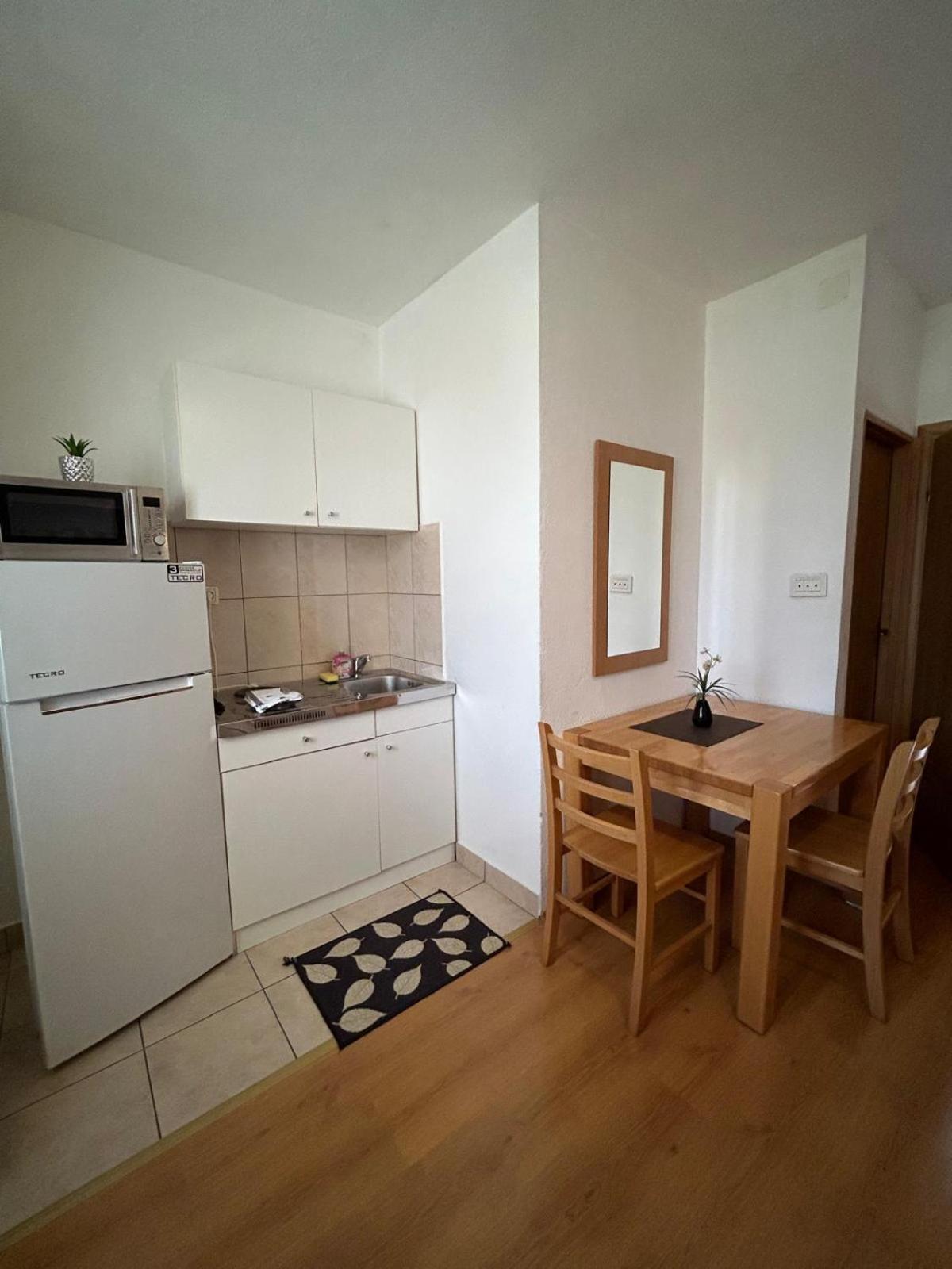 Apartmani Grgic Trogir Exterior foto