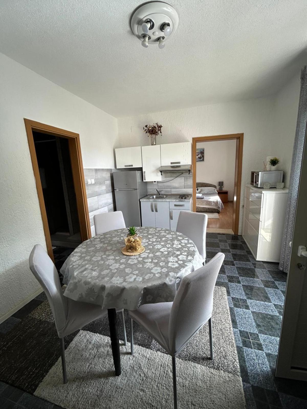 Apartmani Grgic Trogir Exterior foto